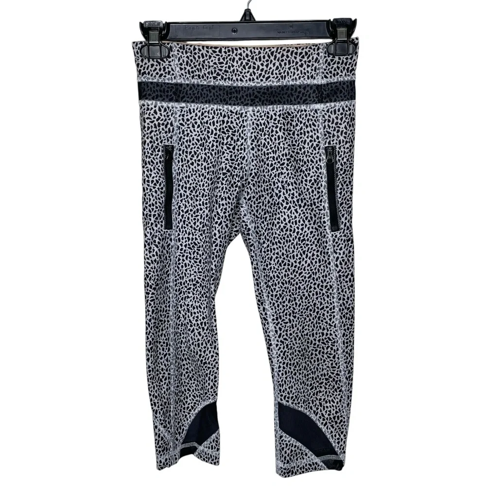 lululemon Inspire Crop Tight Mesh‎ Legging sz 2 Miss Mosaic